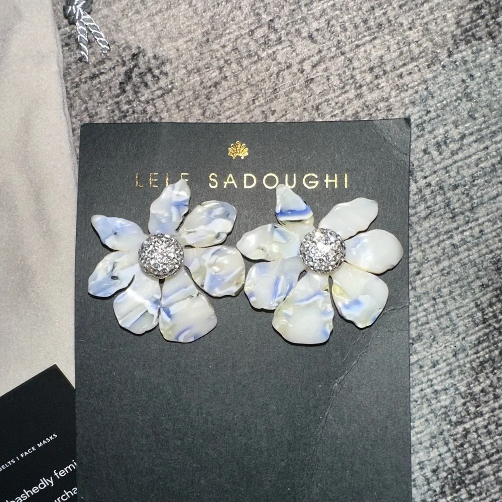 Lele Sadoughi White Iridescent Flower Cluster Earrings - Picture 2 of 3
